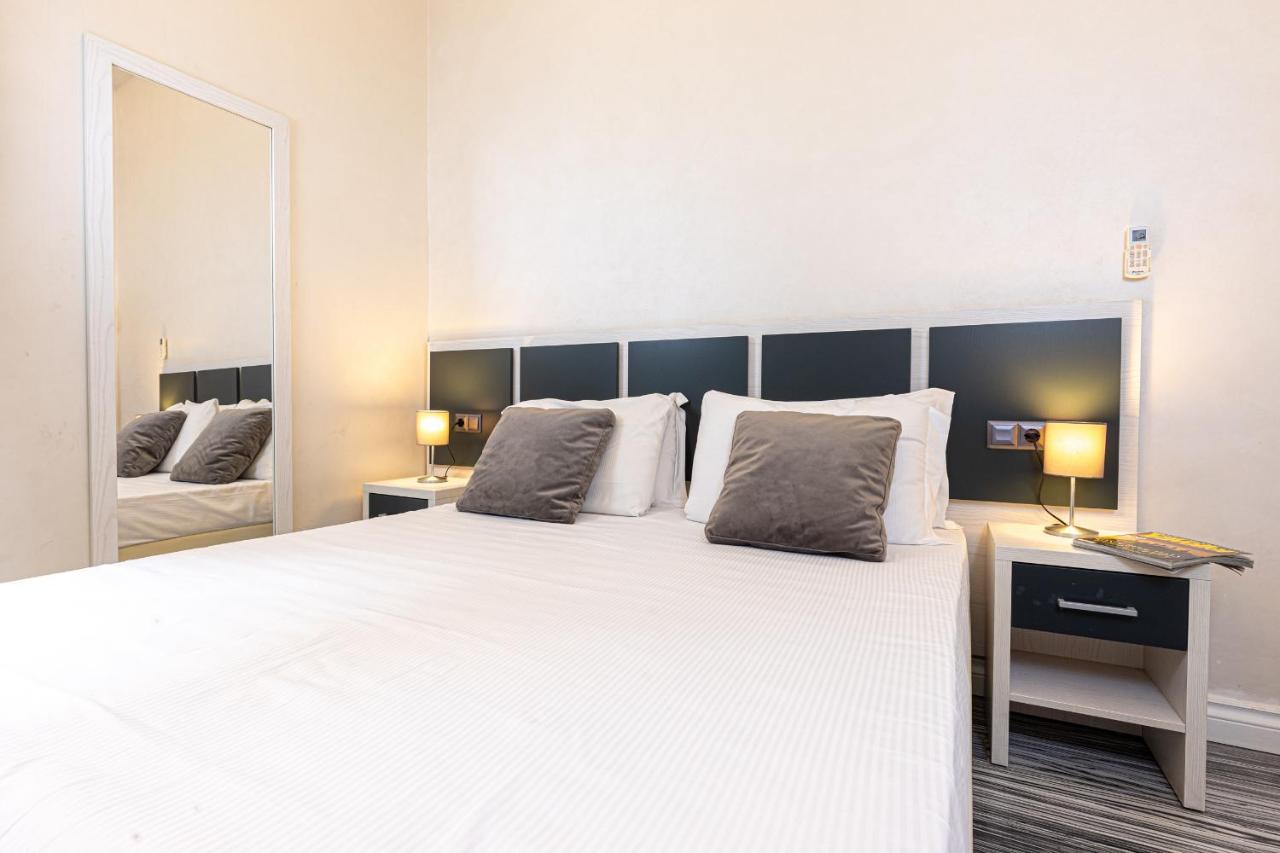 Bb'S Suites Corso Roma Exterior foto